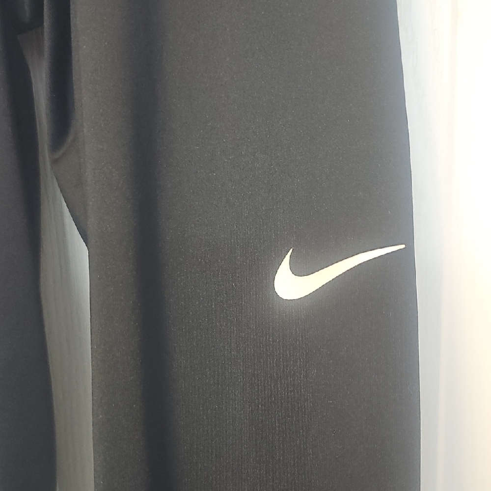 Nike Pro Women Black Leggings with White Logo Size XS - Picture 2 of 7